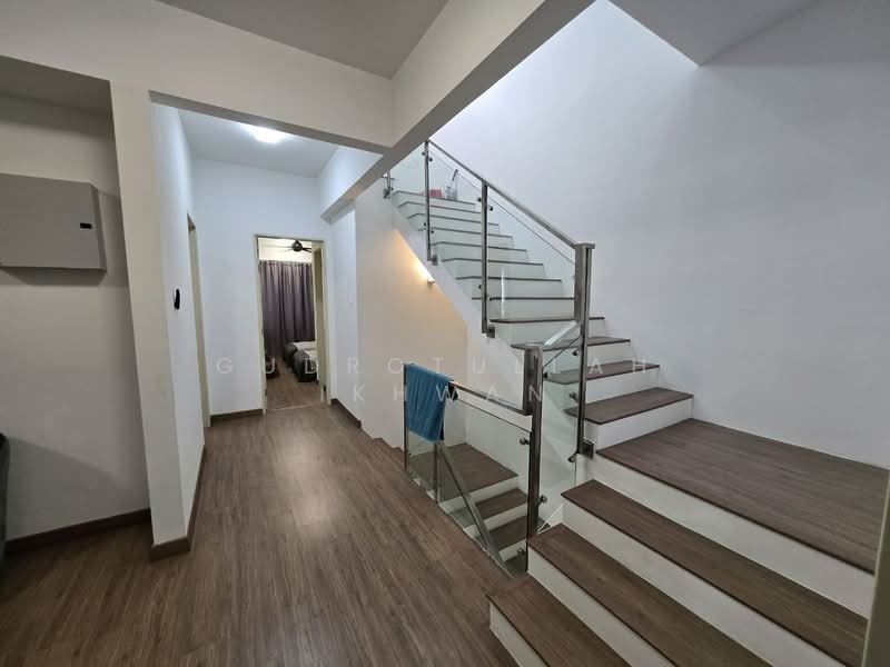 Rumah Teres 3 Tingkat untuk Dijual di Cyber 11 (Cyberjaya) - Gudrotullah Ikhwan - Corridor - PropertyGuru.com.my
