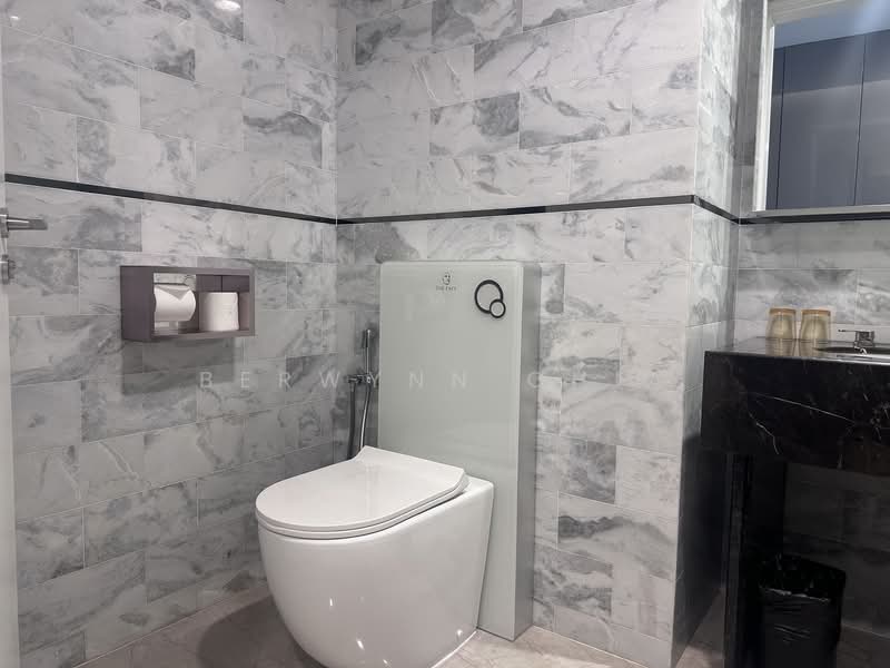 Service Residence for Sale at Victory Suites (The Face 2), KLCC - Berwynn Chia - Bathroom - PropertyGuru.com.my