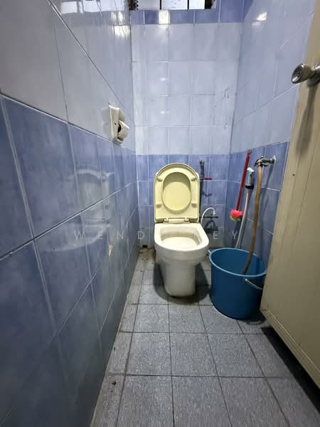 2-storey Terraced House for Sale in Taman Cantek (Butterworth) - Wendy Pey - Bathroom - PropertyGuru.com.my