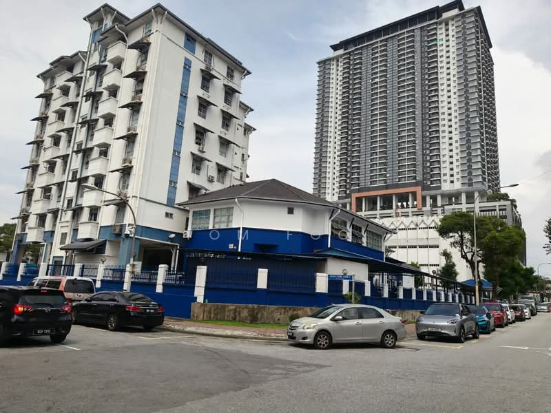 Shop for Rent in Sri Petaling (Kuala Lumpur) - Tom Foo - Exterior - PropertyGuru.com.my