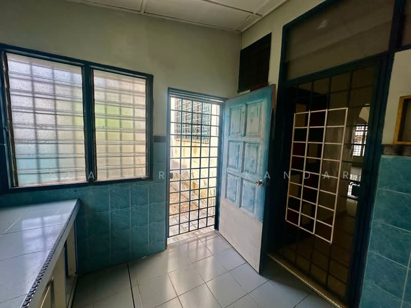 2-storey Terraced House for Sale in Taman Bakti (Ampang) - Shaziery Iskandar - Entrance - PropertyGuru.com.my