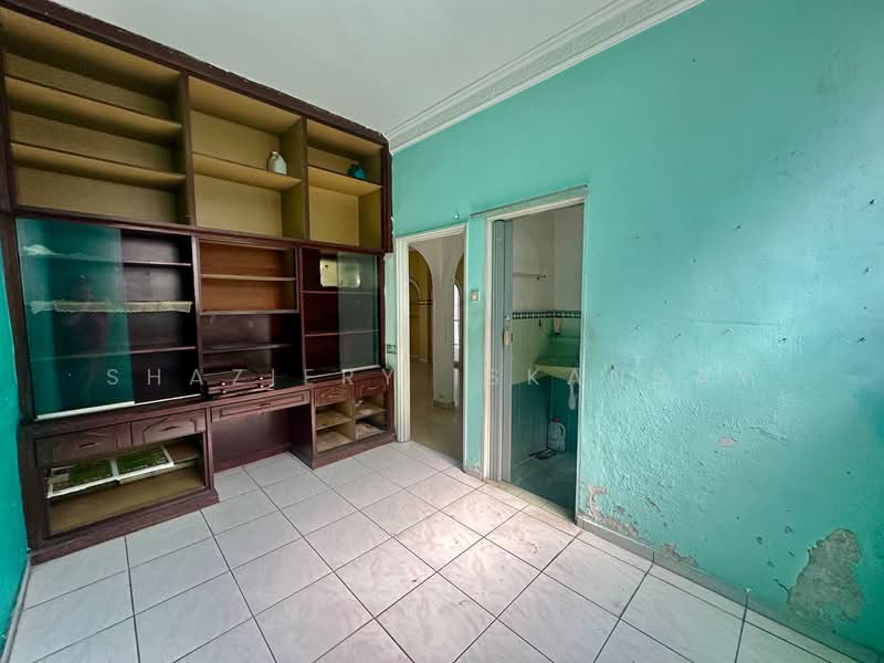 2-storey Terraced House for Sale in Taman Bakti (Ampang) - Shaziery Iskandar - PropertyGuru.com.my