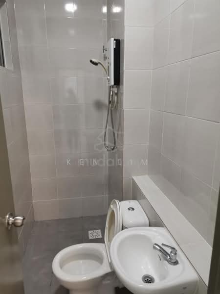 Service Residence for Rent at Residensi Bukit Tiara - Ken Lim - Bathroom - PropertyGuru.com.my