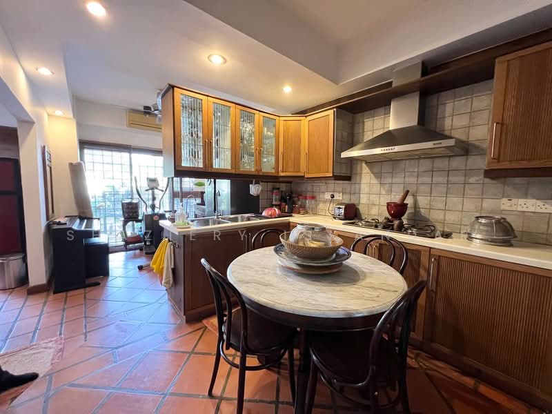 3-storey Terraced House for Sale in Ampang Jaya (Ampang) - Shaziery Iskandar - Kitchen - PropertyGuru.com.my