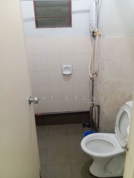 Apartment for Sale at Vista Impiana - Kent Chong - Bathroom - PropertyGuru.com.my