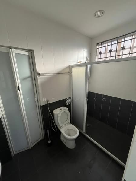 2-storey Terraced House for Sale in Kajang (Selangor) - Kent Chong - Bathroom - PropertyGuru.com.my