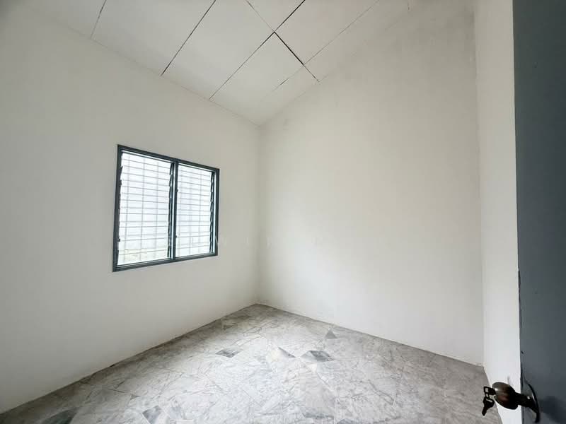 1-storey Terraced House for Sale in Taman Velox (Rawang) - Elwin Mah - Interior - PropertyGuru.com.my