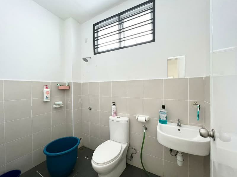 Bandar Bistari Perdana untuk Untuk Dijual - RM 420,000, Mac 2026 - Bathroom - PropertyGuru.com.my