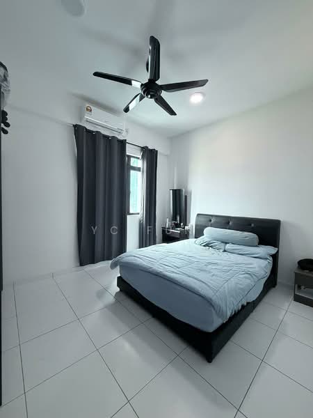 Service Residence for Sale at Sky Oasis Residence (Pangsapuri Oasis 1) - YC Fung - Bedroom - PropertyGuru.com.my