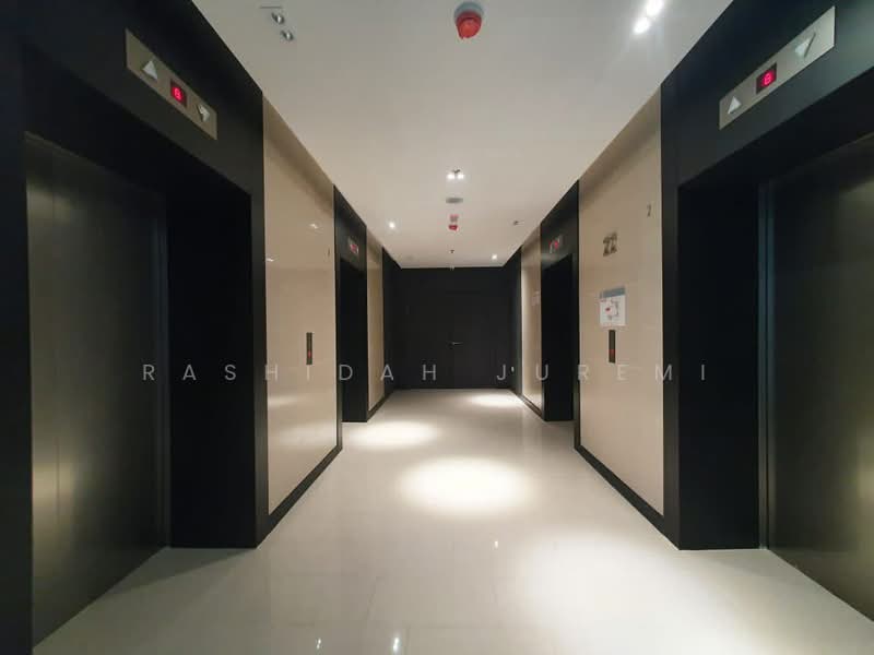The Luxe By Infinitum untuk Untuk Dijual - RM 494,000, Mac 2026 - Corridor - PropertyGuru.com.my