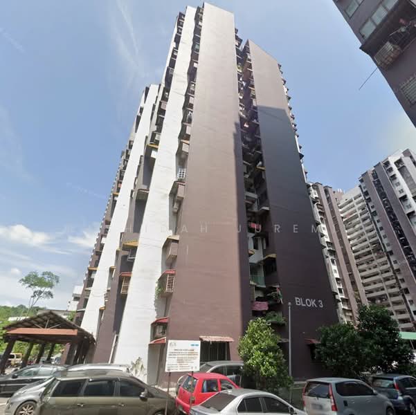 Desa Pantai Flat untuk Untuk Dijual - RM 180,000, Mac 2026 - Exterior - PropertyGuru.com.my