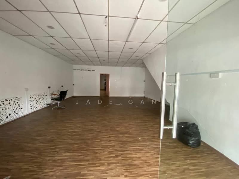 Shop / Office for Rent in Taman Ungku Tun Aminah (Skudai) - Jade Gan - Interior - PropertyGuru.com.my