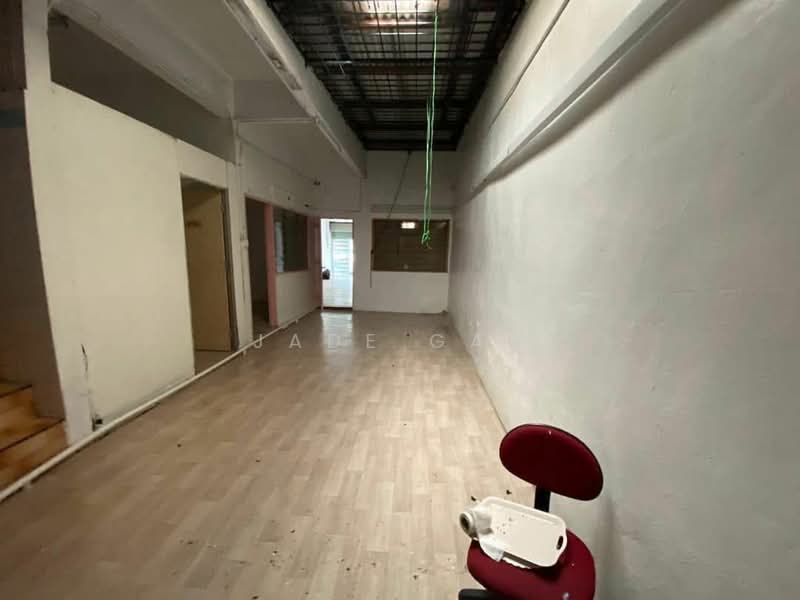 Shop / Office for Rent in Taman Ungku Tun Aminah (Skudai) - Jade Gan - Interior - PropertyGuru.com.my