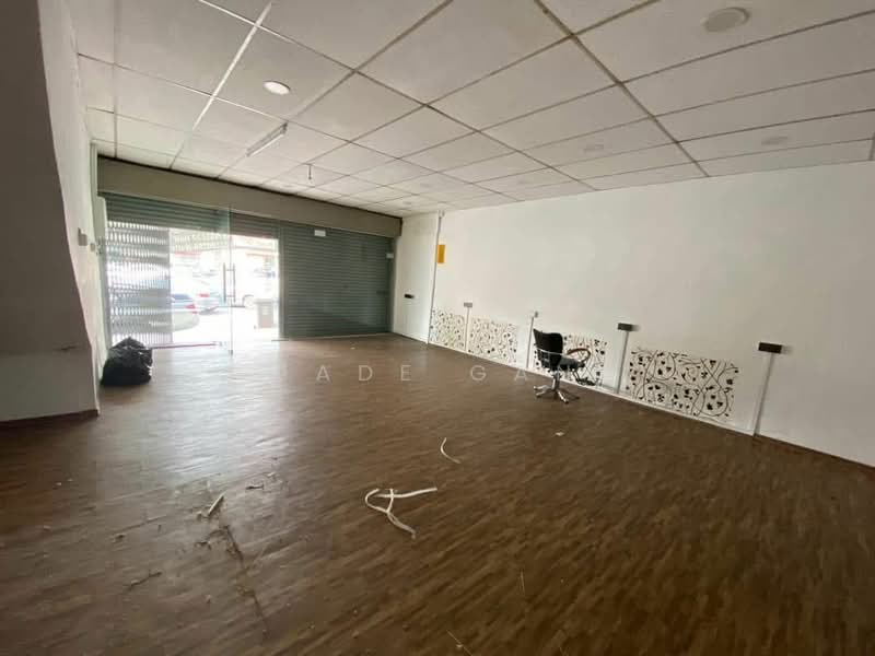 Shop / Office for Rent in Taman Ungku Tun Aminah (Skudai) - Jade Gan - Interior - PropertyGuru.com.my