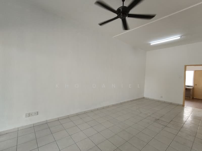 Rumah Teres 2 Tingkat untuk Dijual di Bandar Puteri Klang (Klang) - Kho Daniel - Living Room - PropertyGuru.com.my