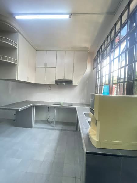 2-storey Terraced House for Sale in Taman Skudai Baru (Skudai) - YC Fung - Kitchen - PropertyGuru.com.my