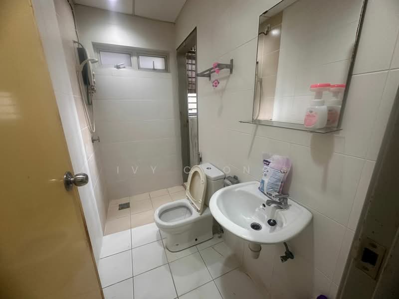 Condominium for Rent at The Wharf Residence - Ivy Chong - Bathroom - PropertyGuru.com.my