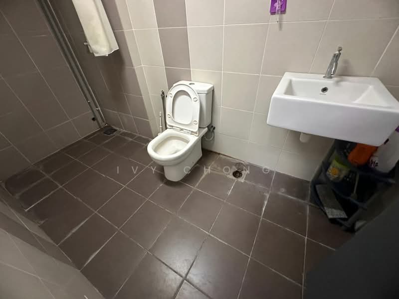 Office for Rent in Taman Tasik Prima (Puchong) - Ivy Chong - Bathroom - PropertyGuru.com.my