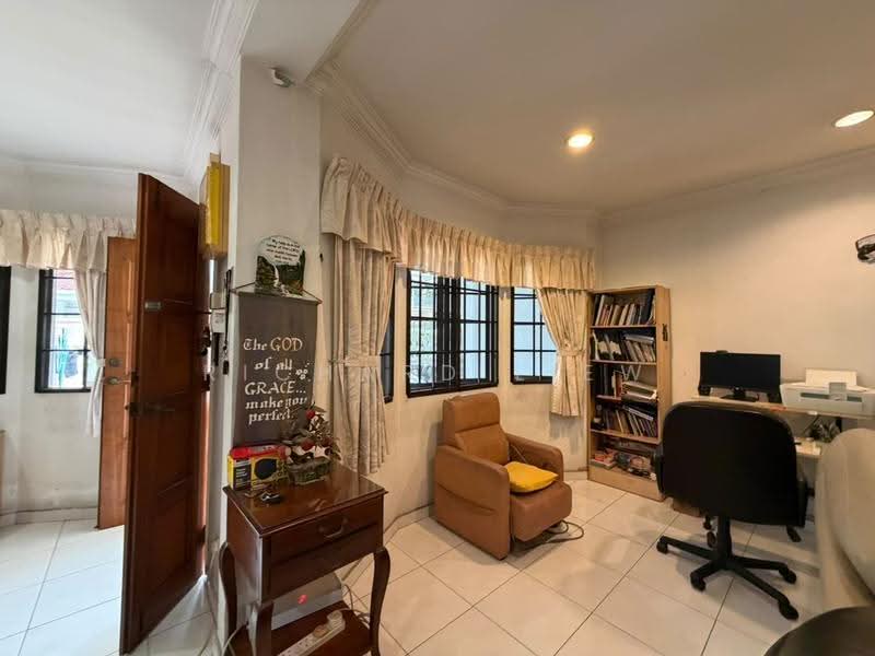 2-storey Terraced House for Sale in SS2 (Petaling Jaya) - Richard Liew - Living Room - PropertyGuru.com.my