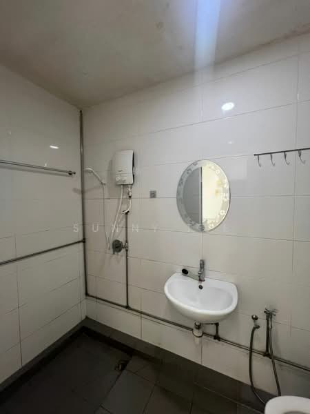 Shineville Park untuk Untuk Dijual - RM 555,000, Mac 2026 - Bathroom - PropertyGuru.com.my