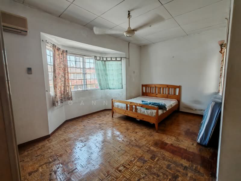 Terraced House for Sale in Bandar Kinrara Seksyen 5 (Bandar Kinrara) - Joanne Wong - Bedroom - PropertyGuru.com.my