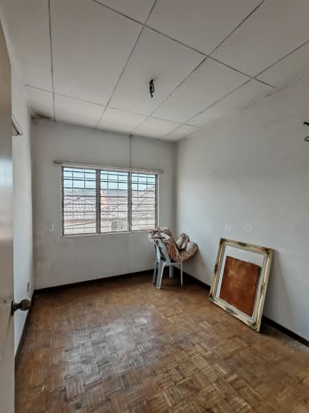 Terraced House for Sale in Bandar Kinrara Seksyen 5 (Bandar Kinrara) - Joanne Wong - Interior - PropertyGuru.com.my