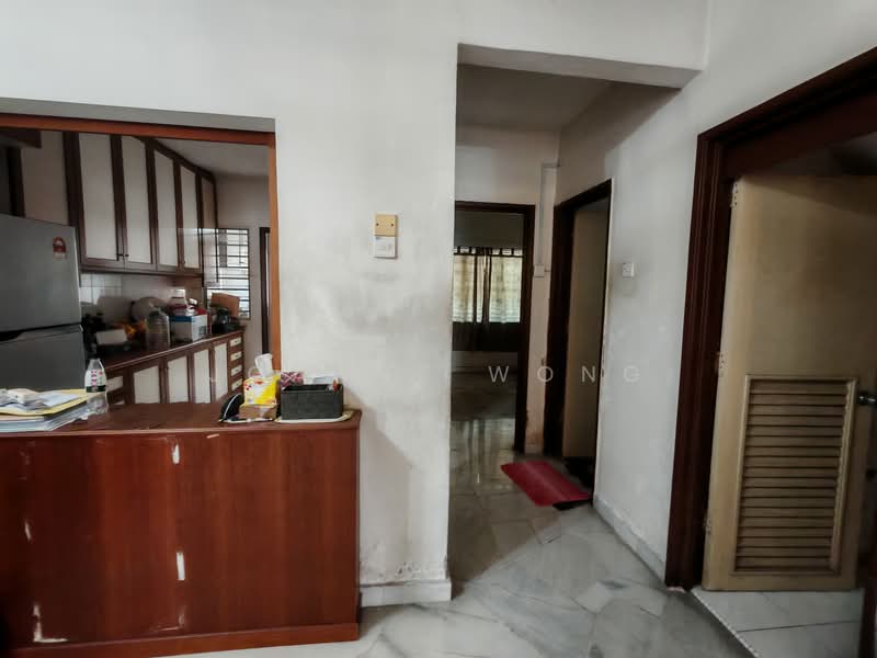 Terraced House for Sale in Bandar Kinrara Seksyen 5 (Bandar Kinrara) - Joanne Wong - Kitchen - PropertyGuru.com.my