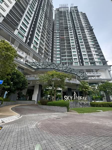 Servis Apartment untuk Dijual di Sky Peak Residences - John Sia - Exterior - PropertyGuru.com.my