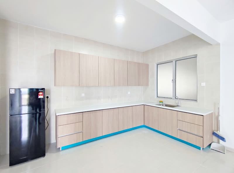 Residensi Adelia 4 untuk Untuk Disewa - RM 1,400 /bulan, Mac 2026 - Kitchen - PropertyGuru.com.my