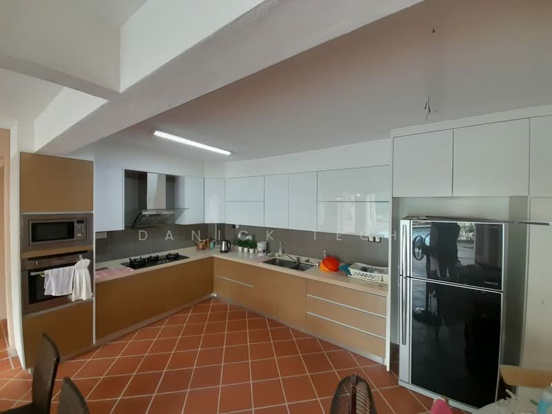 Bungalow for Rent in Batu Ferringhi (Penang) - Danick Teoh - Kitchen - PropertyGuru.com.my