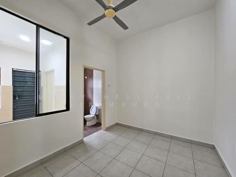 Rumah Teres untuk Dijual di 16 Sierra (Puchong) - Md Syahrul Faez Bin Manan - Bathroom - PropertyGuru.com.my