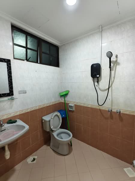 Datin Halimah Condominium untuk Untuk Dijual - RM 398,000, Mac 2026 - Bathroom - PropertyGuru.com.my