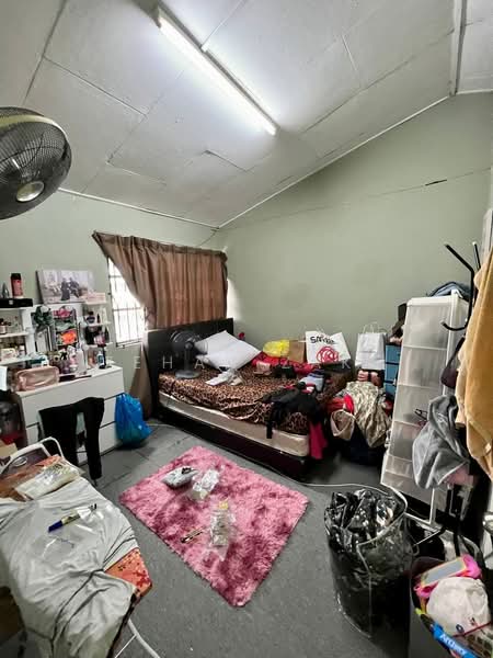 Terraced House for Sale in Ampang Jaya (Ampang) - Zehan Zaki - Bedroom - PropertyGuru.com.my