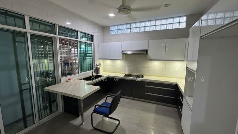 Semi-Detached House for Sale in Kota Kinabalu (Sabah) - KEN CHONG WEI HWA - Kitchen - PropertyGuru.com.my
