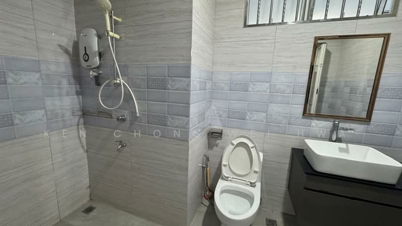 Semi-Detached House for Sale in Kota Kinabalu (Sabah) - KEN CHONG WEI HWA - Bathroom - PropertyGuru.com.my