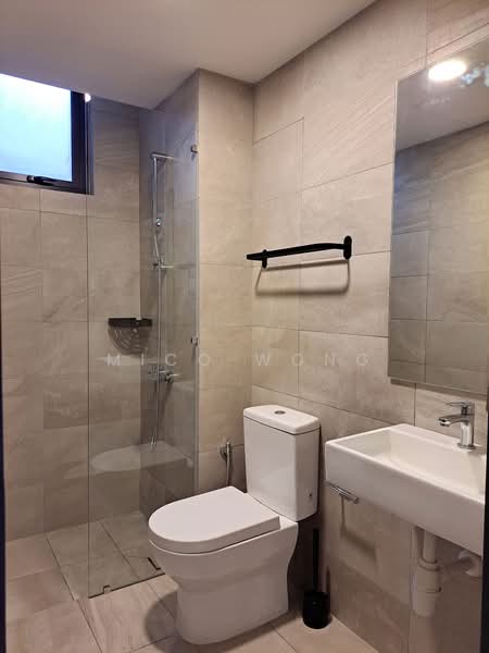 Henna Residence @ The Quartz WM untuk Untuk Disewa - RM 3,000 /bulan, Mac 2026 - Bathroom - PropertyGuru.com.my