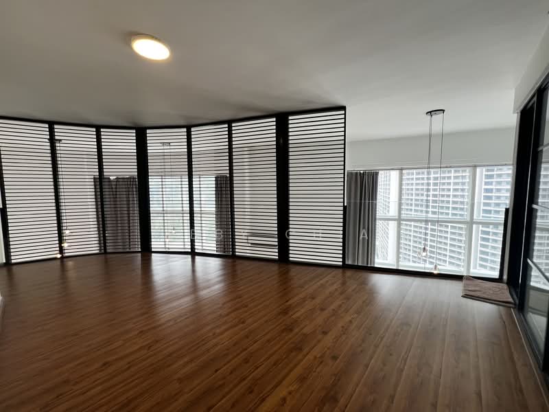 SOHO @ Empire City untuk Untuk Disewa - RM 1,500 /bulan, Mac 2026 - Living Room - PropertyGuru.com.my