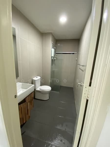 Kondominium untuk Dijual di Cristal Serin Residence - Cecilia Beh - Bathroom - PropertyGuru.com.my