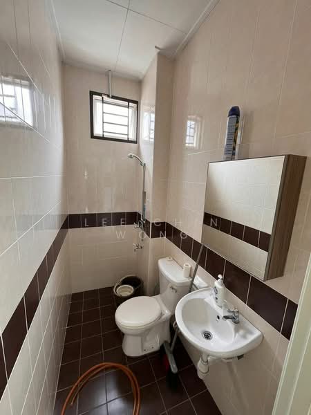 2-storey Terraced House for Sale in Taman Mount Austin (Tebrau) - Lee Chin Wong - Bathroom - PropertyGuru.com.my