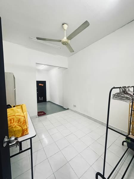 1.5-storey Terraced House for Rent in Bandar Seri Alam (Masai) - Max Lam - Interior - PropertyGuru.com.my