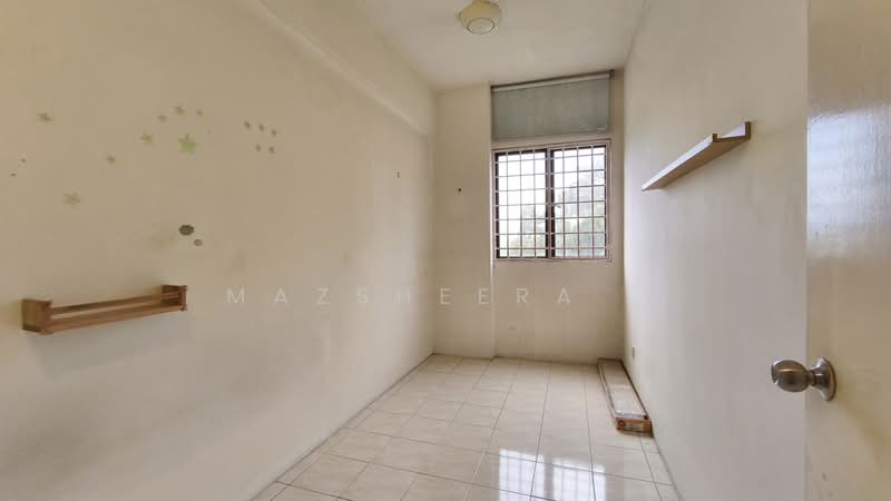 Apartment for Rent at Bougainvilla - Mazsheera . - 3rd bedroom - PropertyGuru.com.my