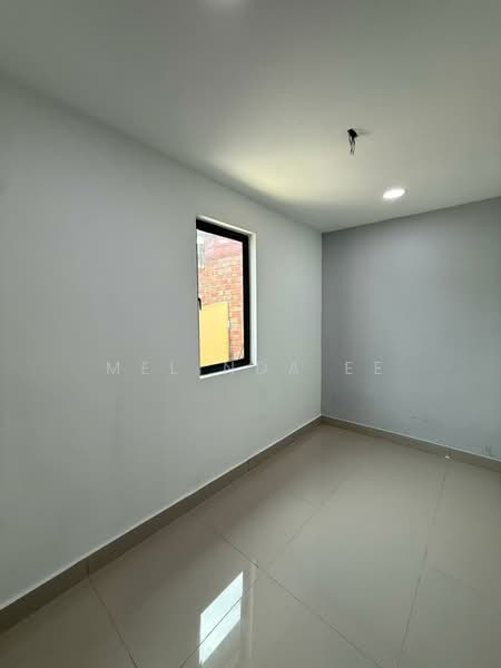 1-storey Terraced House for Sale in Taman Universiti (Skudai) - Melinda Ee - PropertyGuru.com.my