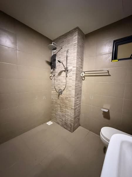 Condominium for Rent at Parkhill Residence - Janet Au - Bathroom - PropertyGuru.com.my