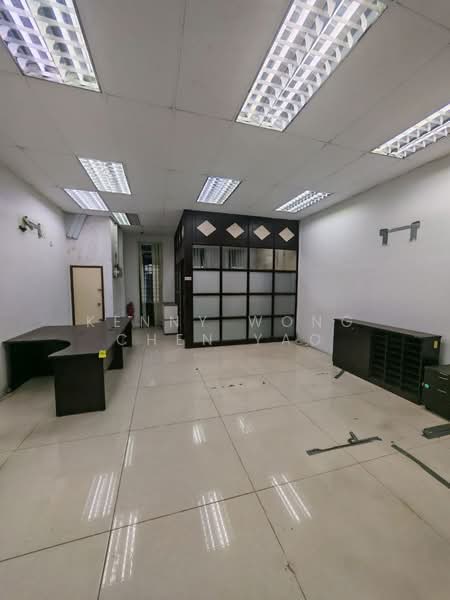 Shop for Sale in Danga Bay (Johor Bahru) - Kenny Wong Chen Yao - Interior - PropertyGuru.com.my