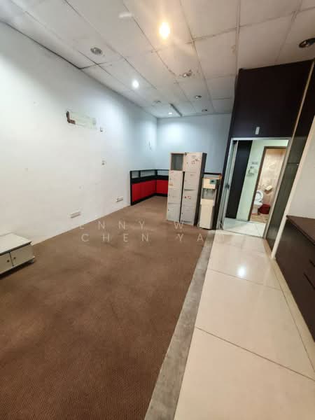 Shop for Sale in Danga Bay (Johor Bahru) - Kenny Wong Chen Yao - Interior - PropertyGuru.com.my
