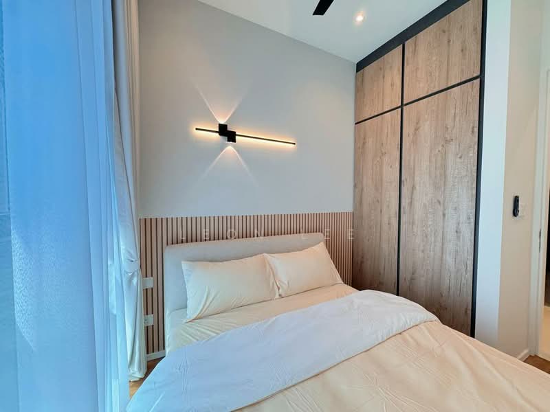 Service Residence for Sale at 10 Stonor - Leon Lee - Bedroom - PropertyGuru.com.my