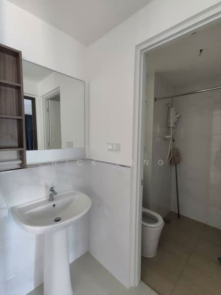 Service Residence for Sale at Country Garden Central Park - Nick Pang - Bathroom - PropertyGuru.com.my