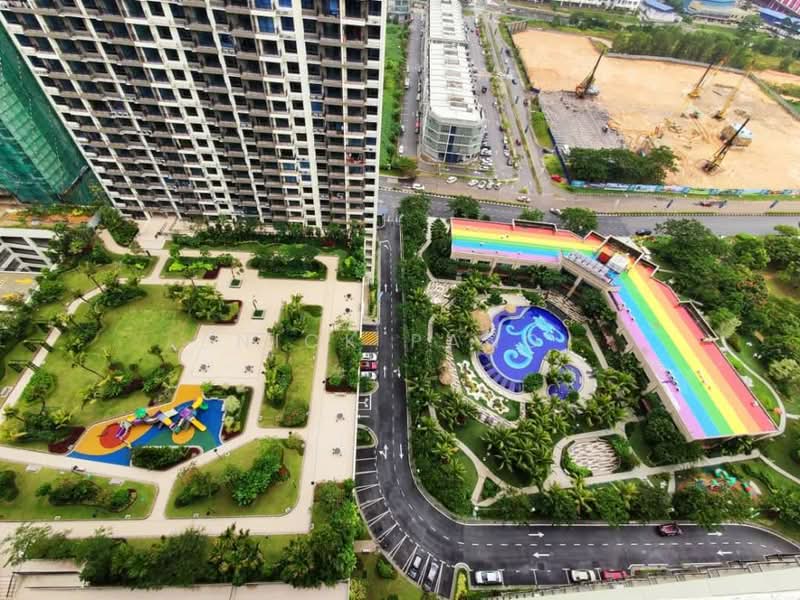 Service Residence for Sale at Country Garden Central Park - Nick Pang - Pool - PropertyGuru.com.my