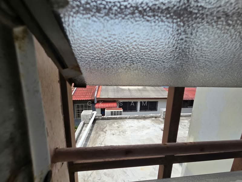 2-storey Terraced House for Sale in Bandar Bukit Beruntung (Bukit Beruntung) - CK Sam - Roof - PropertyGuru.com.my
