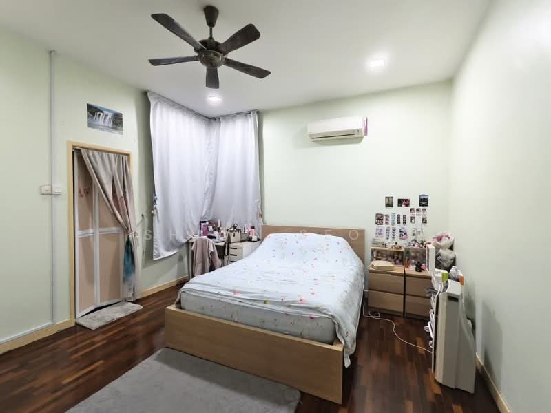 Semi-Detached House for Sale in Kota Kemuning (Shah Alam) - Shawn Seow - Bedroom - PropertyGuru.com.my